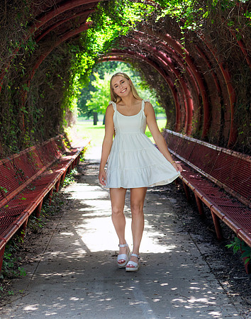 Riley Sims Senior pix 2026-81