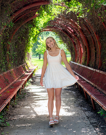 Riley Sims Senior pix 2026-82