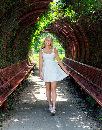 Riley Sims Senior pix 2026-83