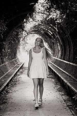 Riley Sims Senior pix 2026-86