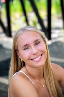 Riley Sims Senior pix 2026-7